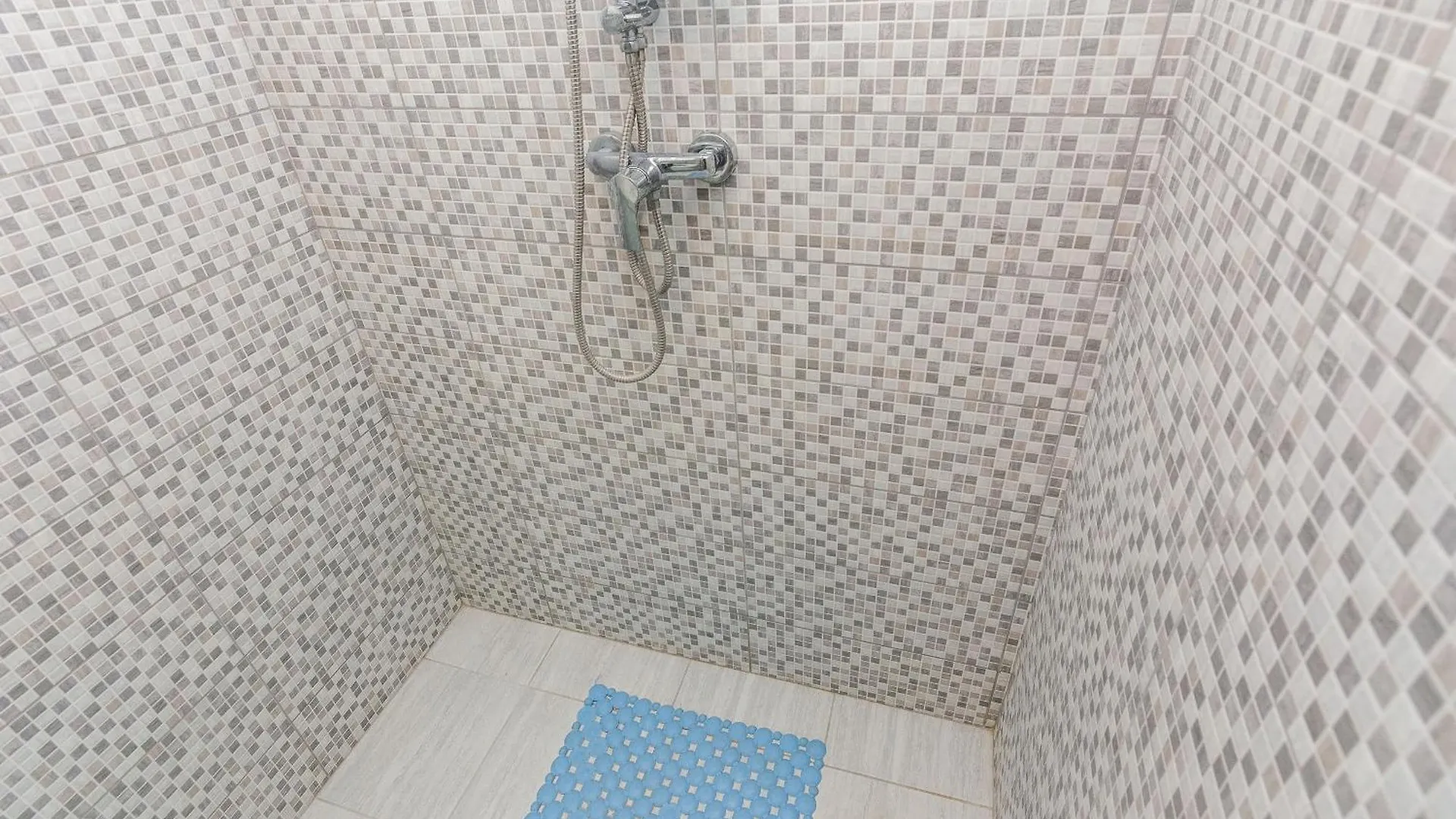 Vila Family Friendly House With A Swimming Pool Vir - 19097 0*,  Chorvatsko